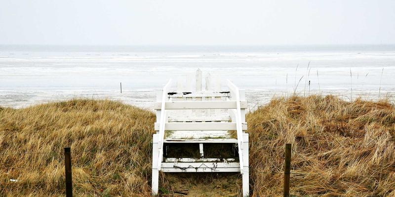 广西龙升的绿色建筑认证之路：揭秘工程设计阶段如何集成节能技术与可持续材料
